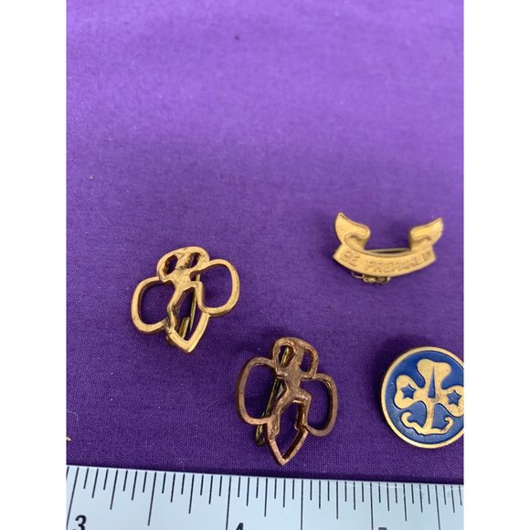 Boy Scouts of America Pin Set Nine Pins Assorted Condition - Picture 4 of 9
